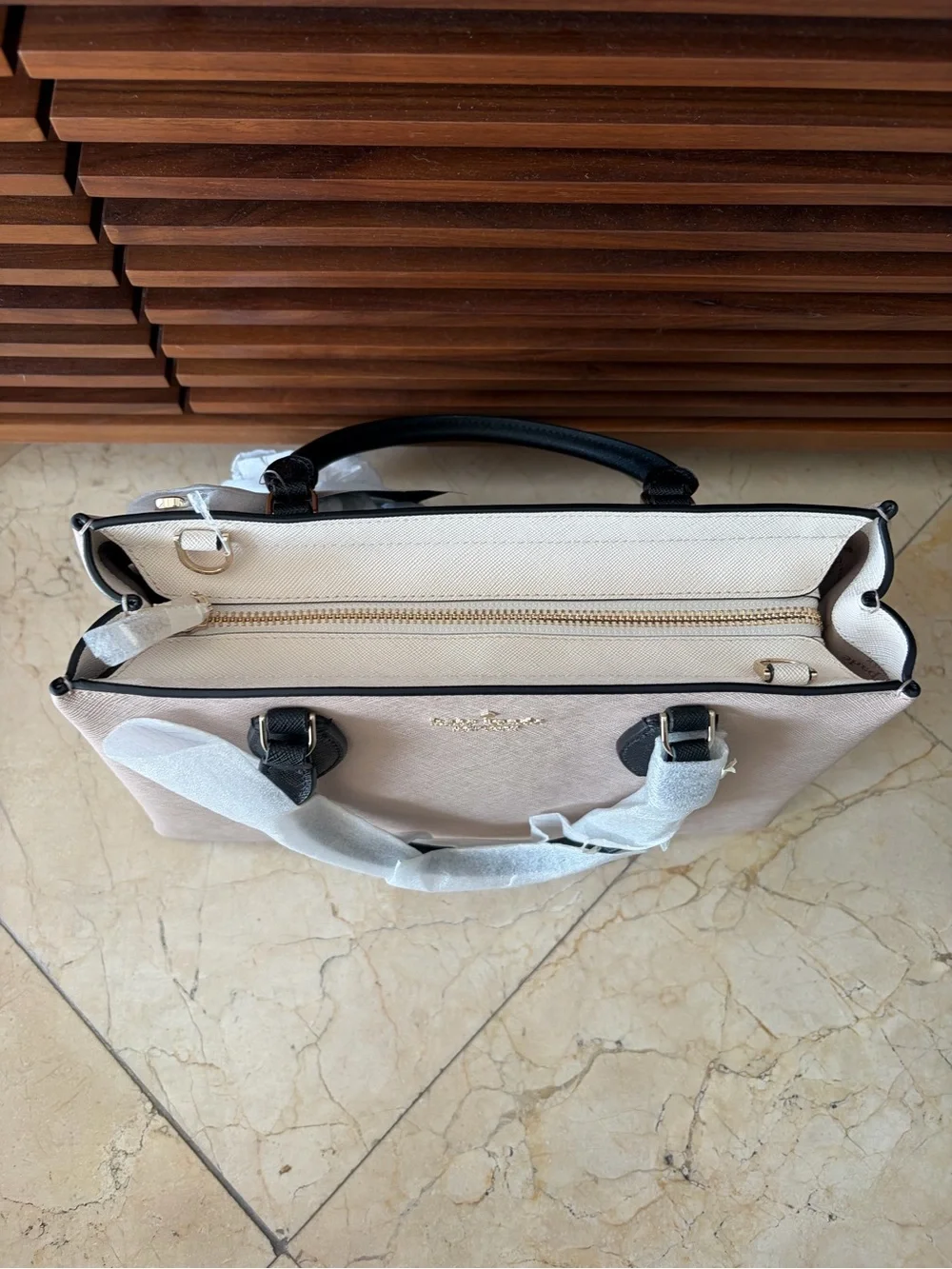 Kate Spade Rae Medium Satchel Warm Beige Black Saffiano NWT KK992